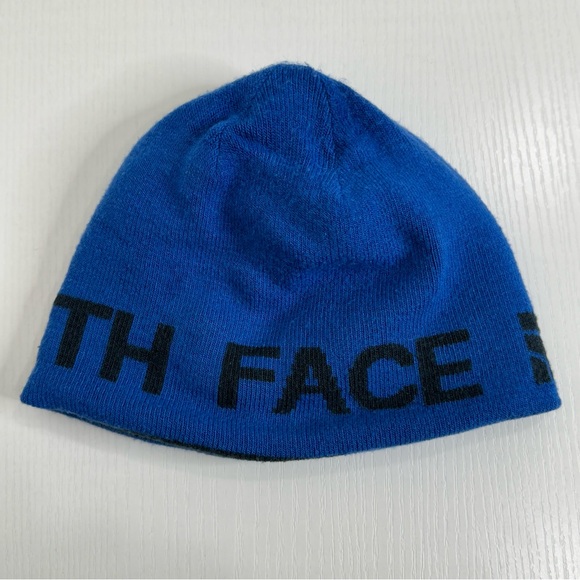 The North Face Reversible Beanie - Picture 4 of 5